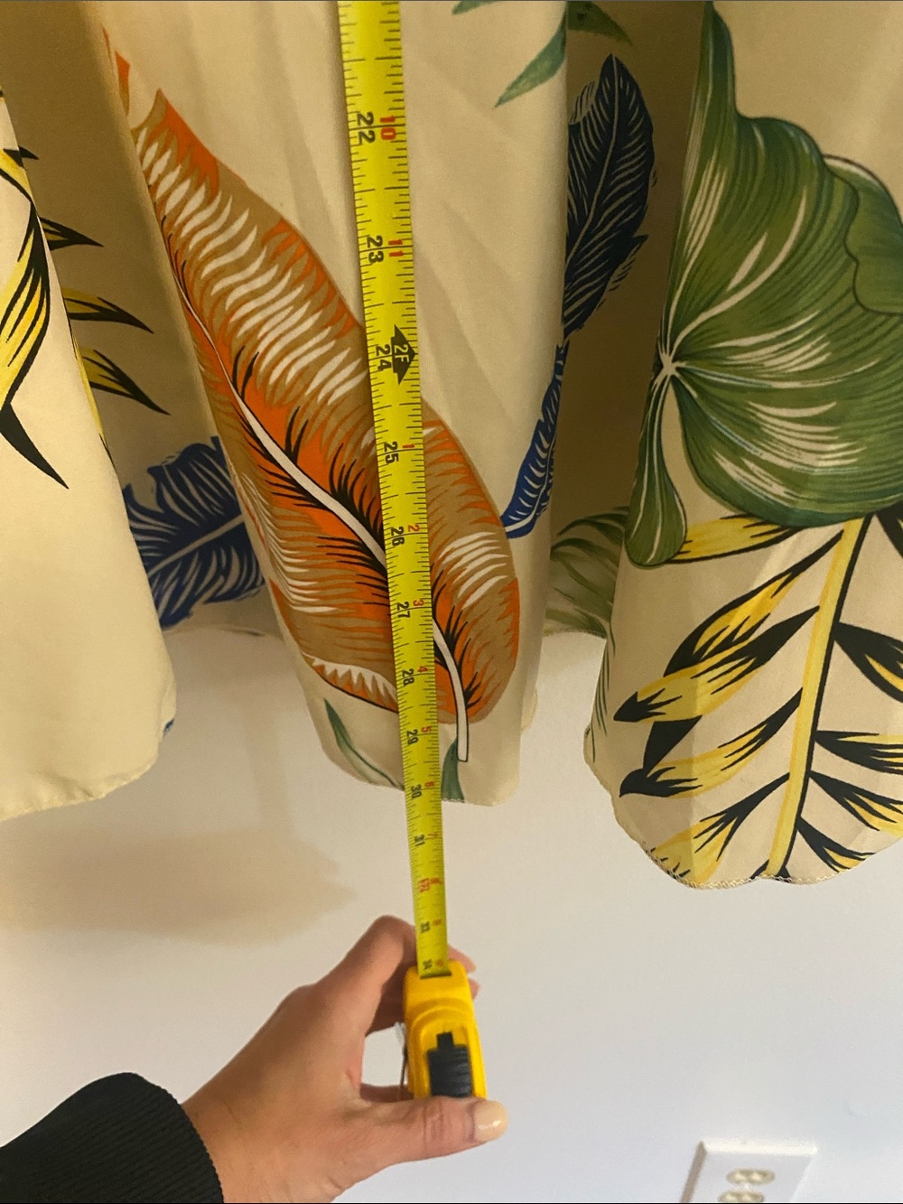 Vintage Unbranded Cream Tropical Leaf Midi Skirt with Elastic Waist and Pockets - Picture 6 of 6